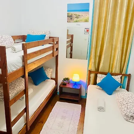 Hostel Kuti
